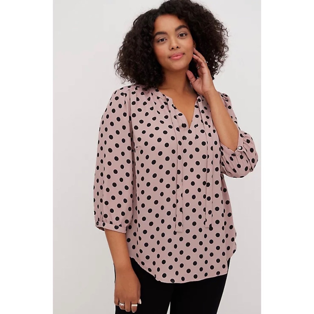Torrid Pink Dot Georgette Bow Tie Blouse Size 1X